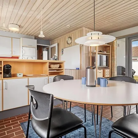 Vakantiehuis Aike - 1km From The Sea By Interhome