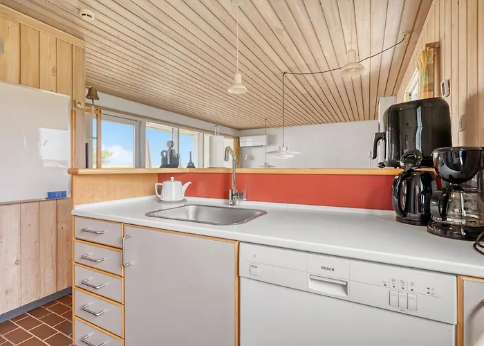 Aike - 1km From The Sea By Interhome * Pandrup